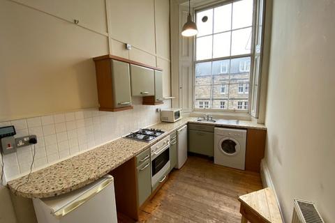 1 bedroom flat to rent, South Street, St Andrews, Fife, KY16