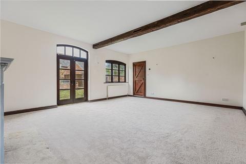 3 bedroom barn conversion for sale, Byfield Road, Banbury OX17