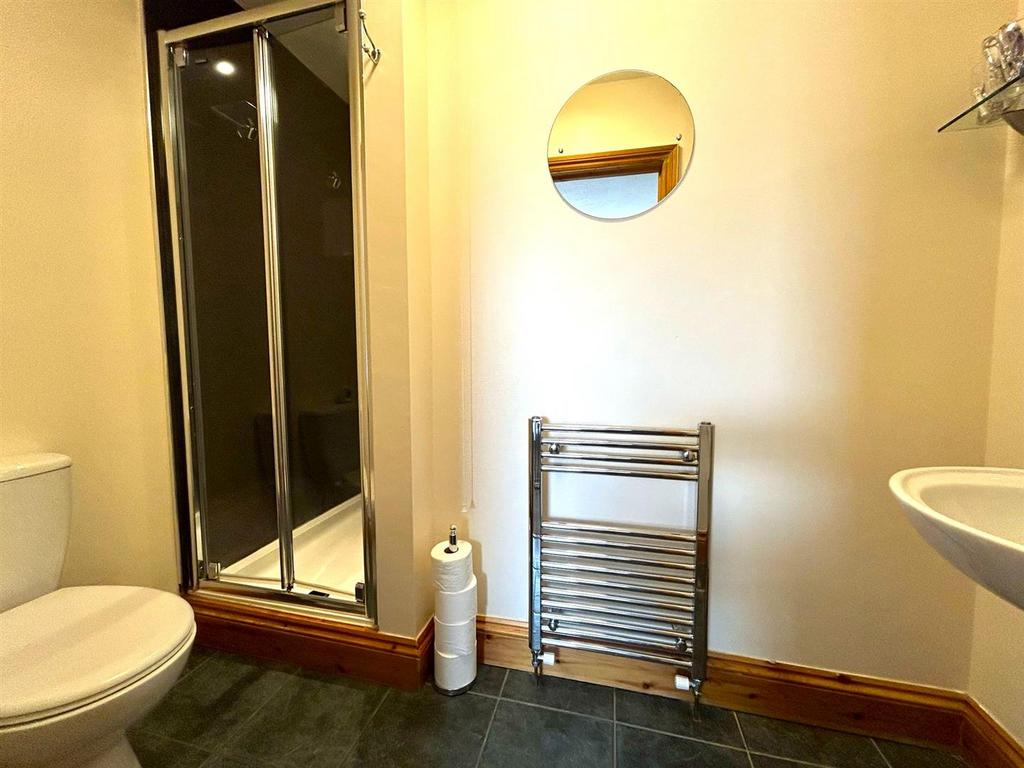 Ensuite
