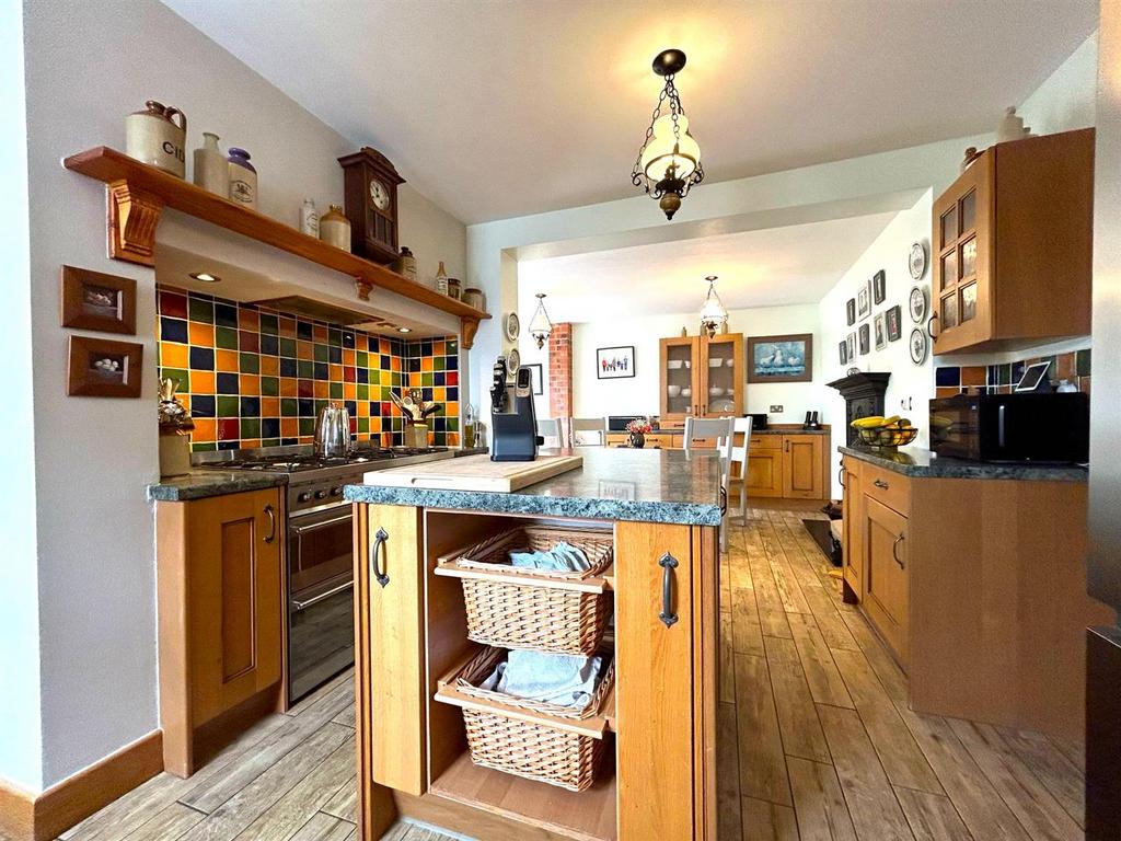 Kitchen Diner