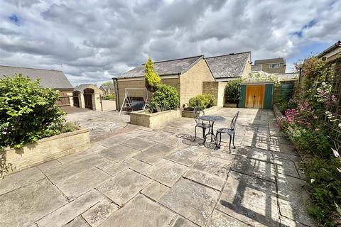 31 Badger Hill, Brighouse, HD6 3QX