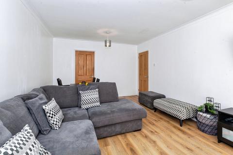 2 Tithe Court, Slough, SL3 8AS