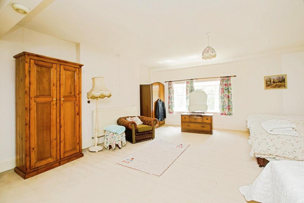 Thornton hall int 009.jpg