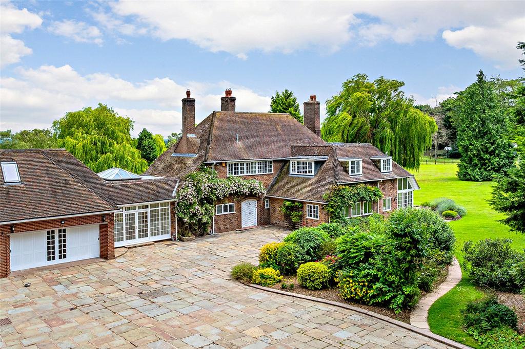 Calvely Court