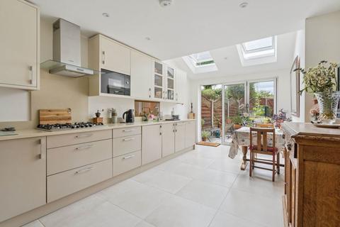 78 Oxhey Avenue, Watford, WD19 4HA
