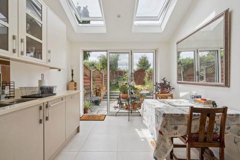 78 Oxhey Avenue, Watford, WD19 4HA