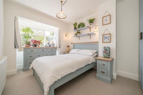 86 Brightfield Road, London, SE12 8QF