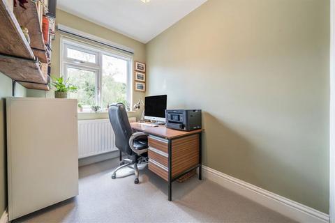 86 Brightfield Road, London, SE12 8QF