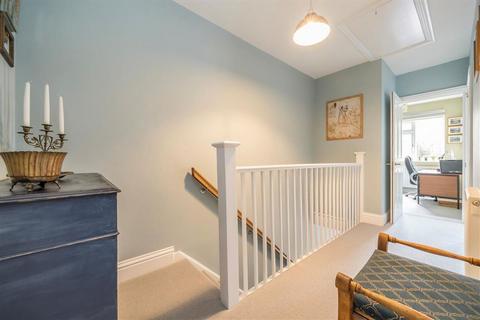 86 Brightfield Road, London, SE12 8QF