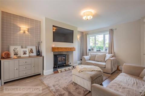 12 Averon Rise, Oldham, OL1 4NX