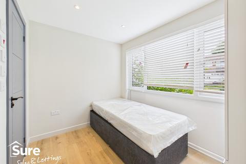 undefined, Horton Gardens, Hemel Hempstead, Hertfordshire, HP2 7NF