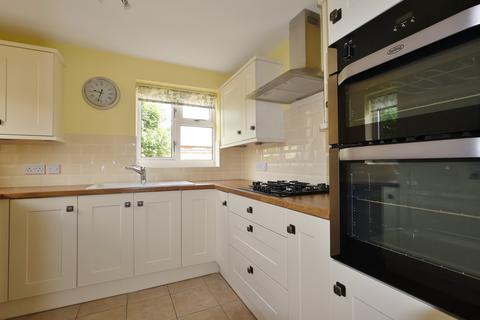 51 Kings Hedges, Hitchin, SG5 2QH