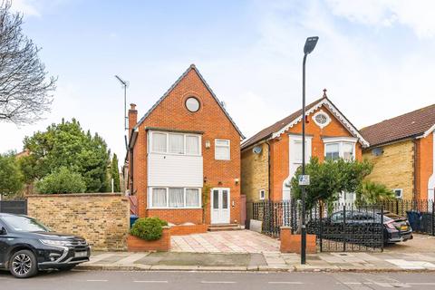 4 bedroom semi-detached house for sale, St Dunstans Avenue, Acton, London, W3
