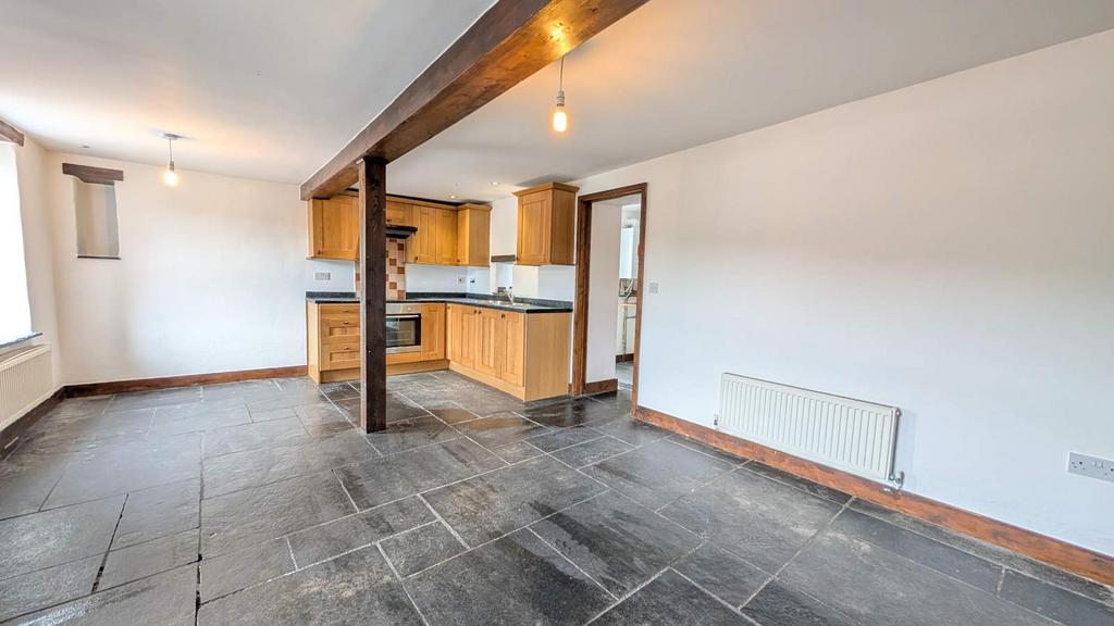Lounge/Kitchen