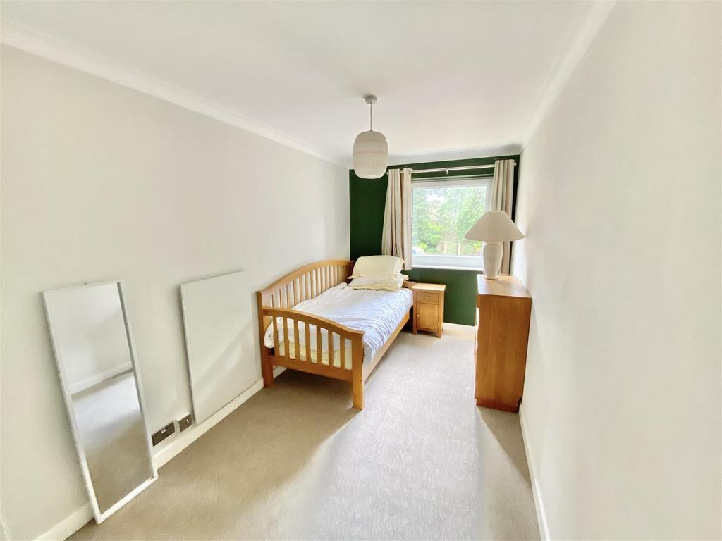 Bedroom two 2.jpg