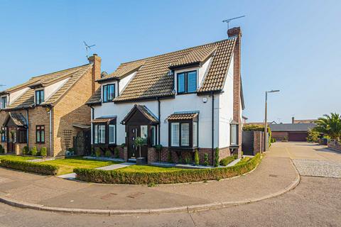 undefined, Ulster Avenue, Southend-on-sea, SS3