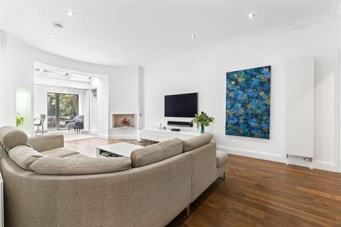 2 bedroom apartment for sale, Cornwall Gardens, London, SW7