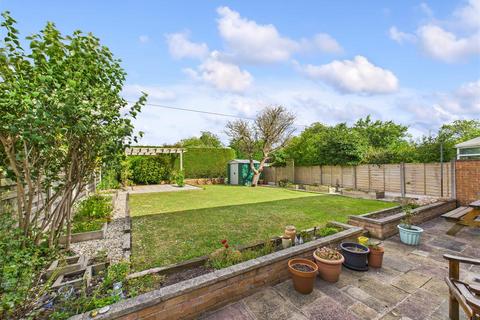 4 bedroom semi-detached house for sale, Grundale, Kirk Ella