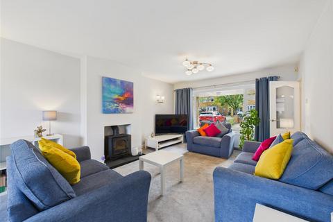 4 bedroom semi-detached house for sale, Grundale, Kirk Ella