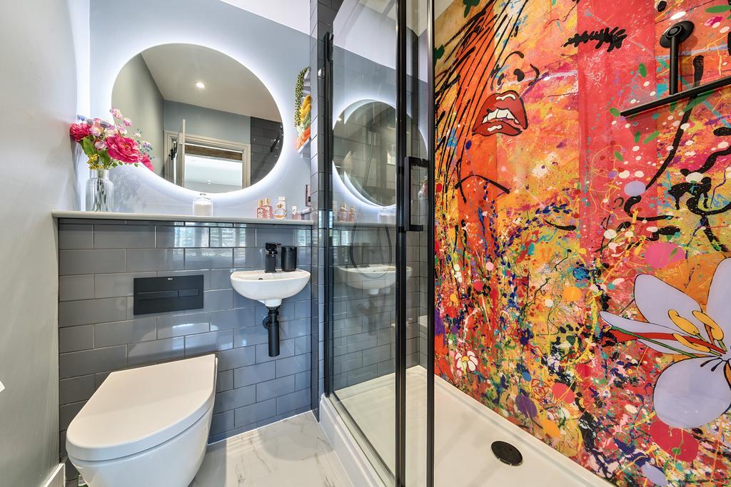 Ensuite Shower Room