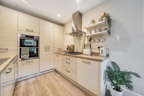 31 Alanbrooke Road, Saighton, Chester, CH3 6DN