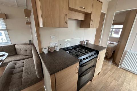 2 bedroom park home for sale, New Beach Holiday Park