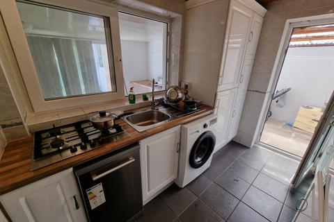 undefined, Wayside Drive, Leicester, LE4