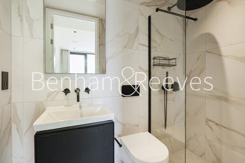 3 bedroom apartment to rent, Cluny Mews,  Kensington SW5