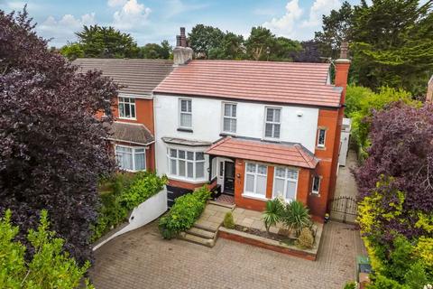 5 bedroom semi-detached house for sale, Aughton Road, Southport PR8