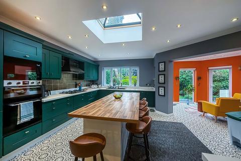 5 bedroom semi-detached house for sale, Aughton Road, Southport PR8