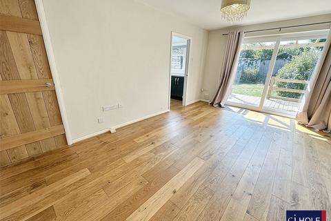 13 Anbrook Crescent, Hucclecote, Gloucester, GL3 3HL