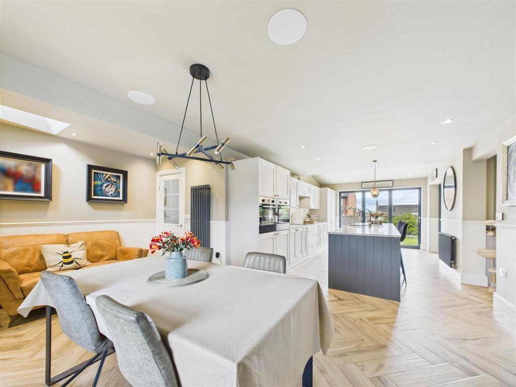 Kitchen/dining room