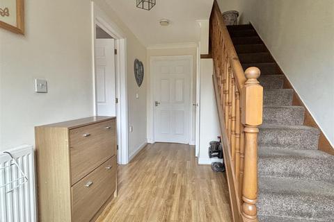 8a Dacombe Drive, Poole, BH16 5JL
