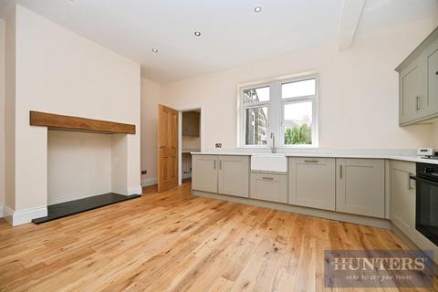 3 bedroom terraced house for sale, Park Road, Rawdon, Leeds
