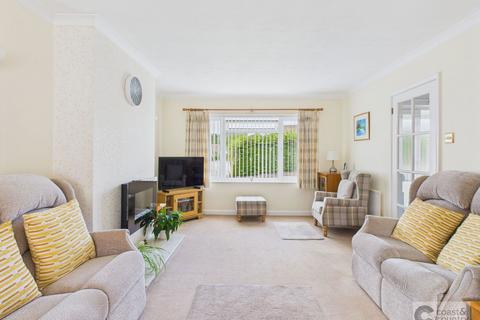 3 bedroom semi-detached house for sale, Lang Way, Ipplepen