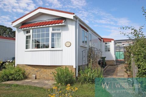 1 bedroom park home for sale, Medina Park, Folly Lane, East Cowes, Isle of Wight
