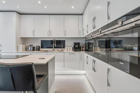 4 bedroom townhouse for sale, Stanley Kubrick, Denham Green