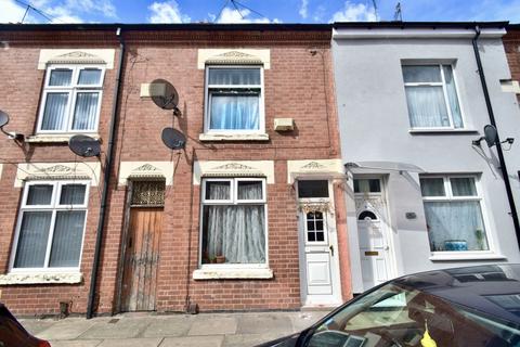 3 bedroom terraced house for sale, Wand Street, Off Melton Road, Leicester, LE4