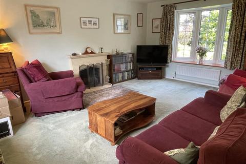 undefined, Lamberts Field, Bourton-On-The-Water, Cheltenham