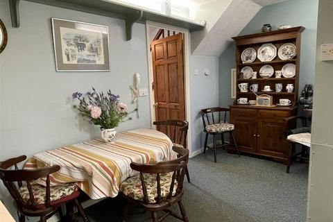 undefined, Lamberts Field, Bourton-On-The-Water, Cheltenham