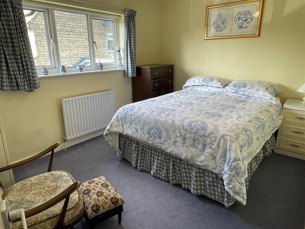 Bedroom 2.jpg