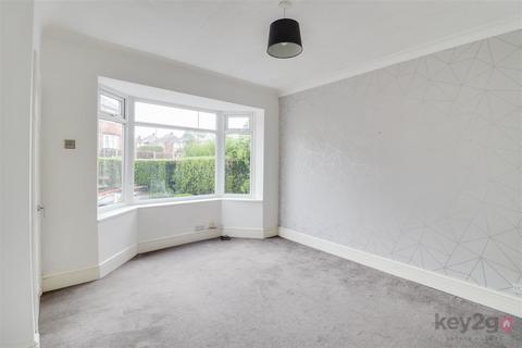 53 Lound Road, Sheffield, S9 4BH