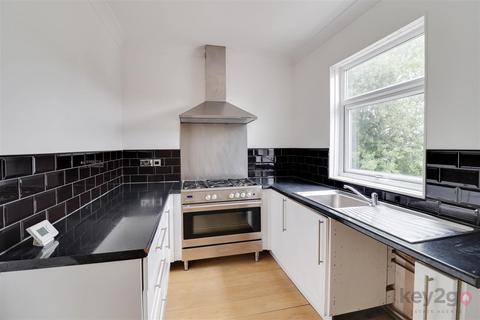 53 Lound Road, Sheffield, S9 4BH