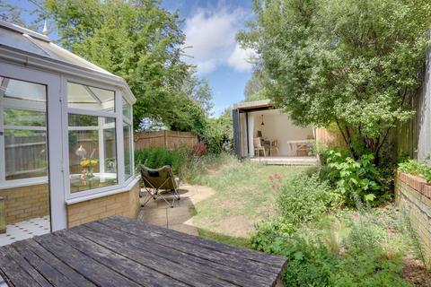 12 Morlais, Emmer Green, Reading, RG4 8PQ