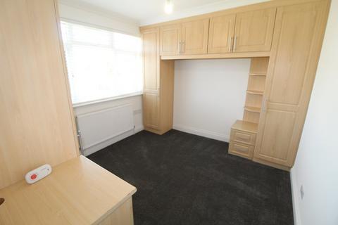32 Millais Gardens, Edgware, HA8 5SY
