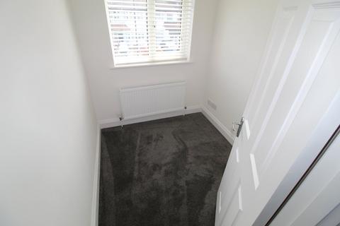 32 Millais Gardens, Edgware, HA8 5SY