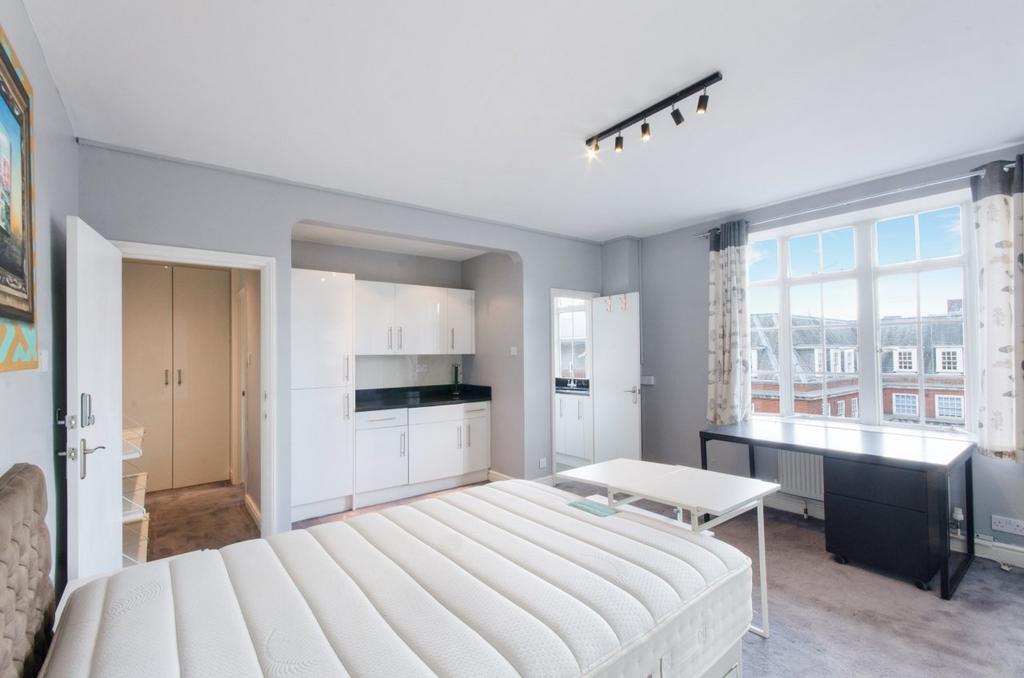 Sleeping Area