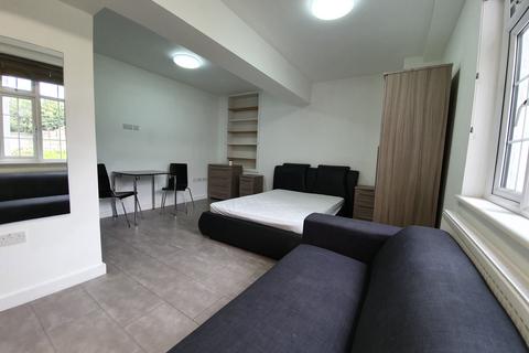 undefined, 2a Burnside Road LG3 Dagenham RM8 1XD