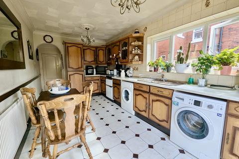 3 bedroom semi-detached house for sale, Sidney Road, Churchtown PR9
