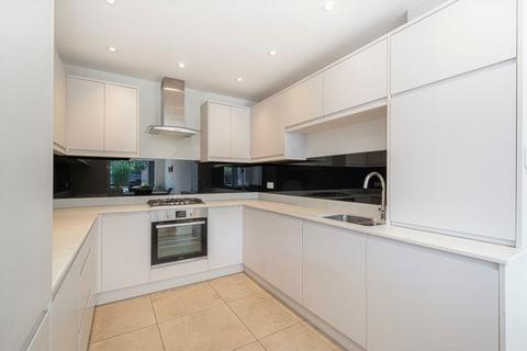 undefined, Church Road, Worcester Park KT4